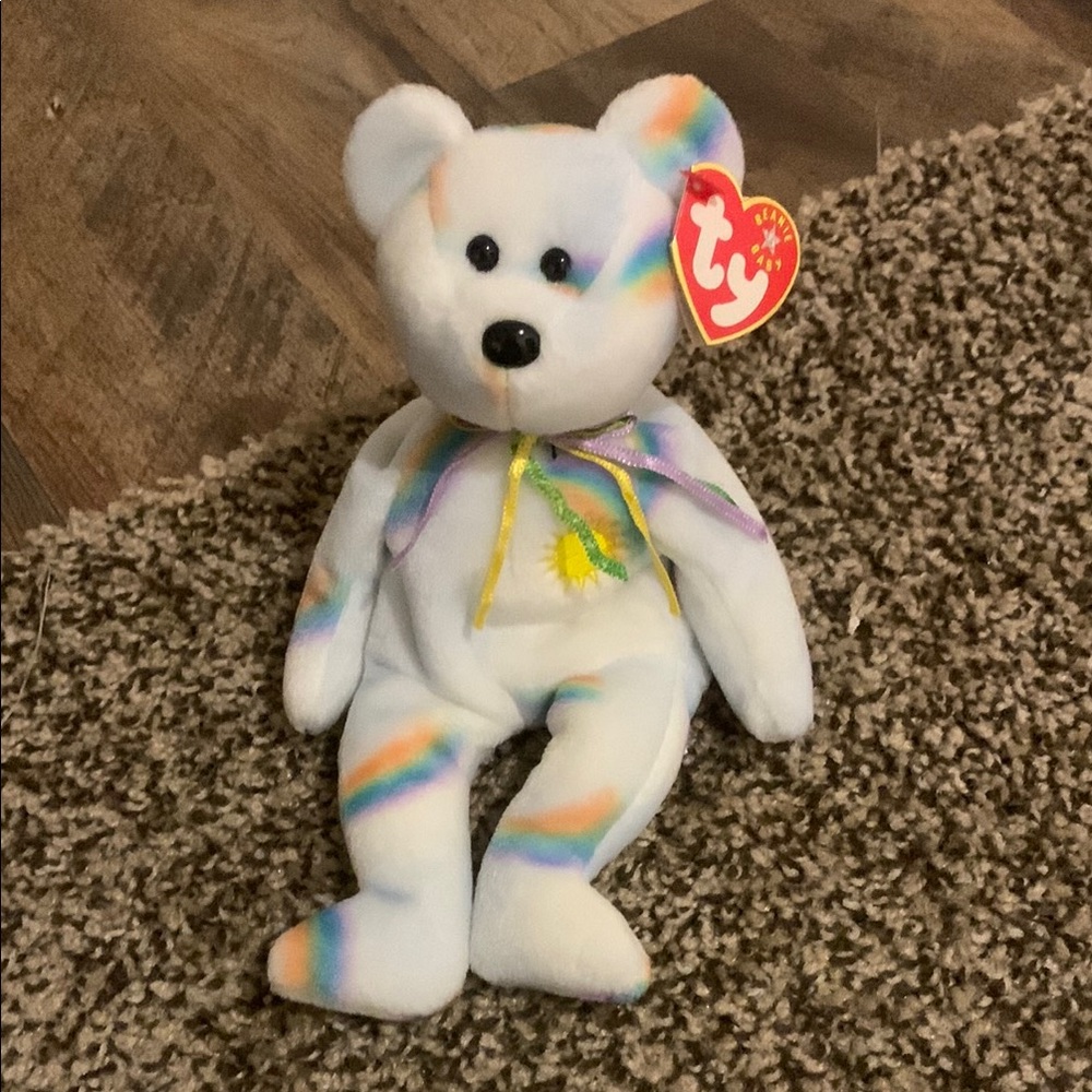Ty “Cheery”  Stuffed Bear Collectible